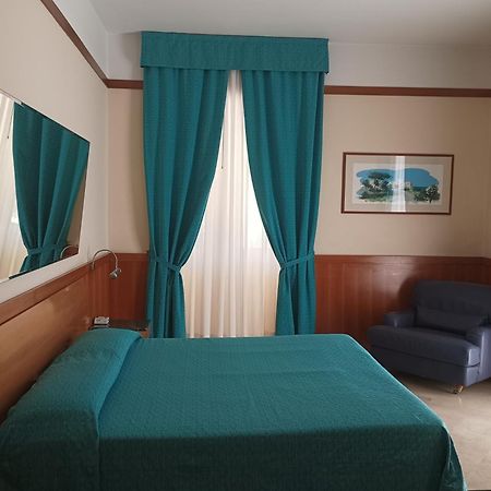 Hotel Vecchio Mulino Монополи Екстериор снимка