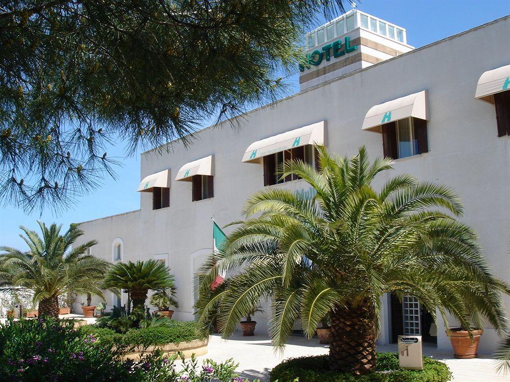 Hotel Vecchio Mulino Монополи Екстериор снимка