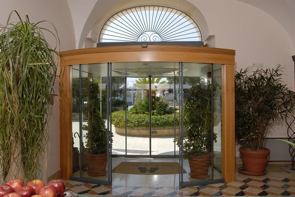 Hotel Vecchio Mulino Монополи Екстериор снимка