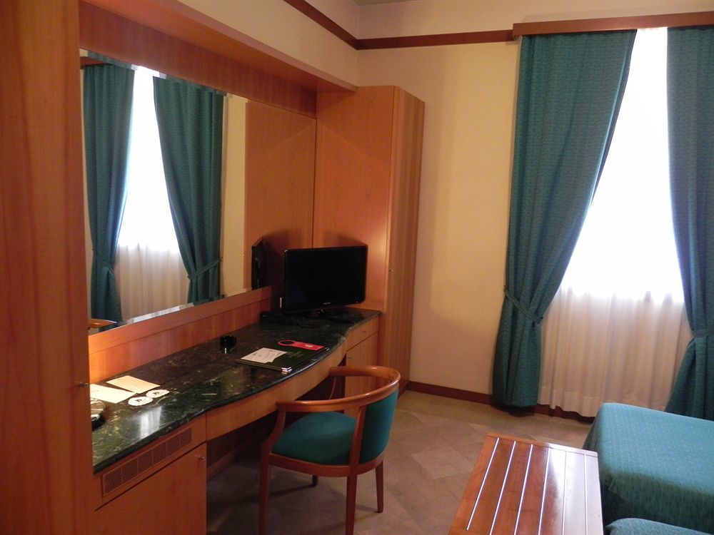 Hotel Vecchio Mulino Монополи Екстериор снимка